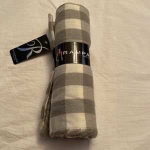 NWT plaid infinity scarf